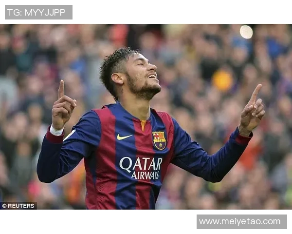 足球明星与记者亲密互动瞬间大揭秘精彩图片集锦